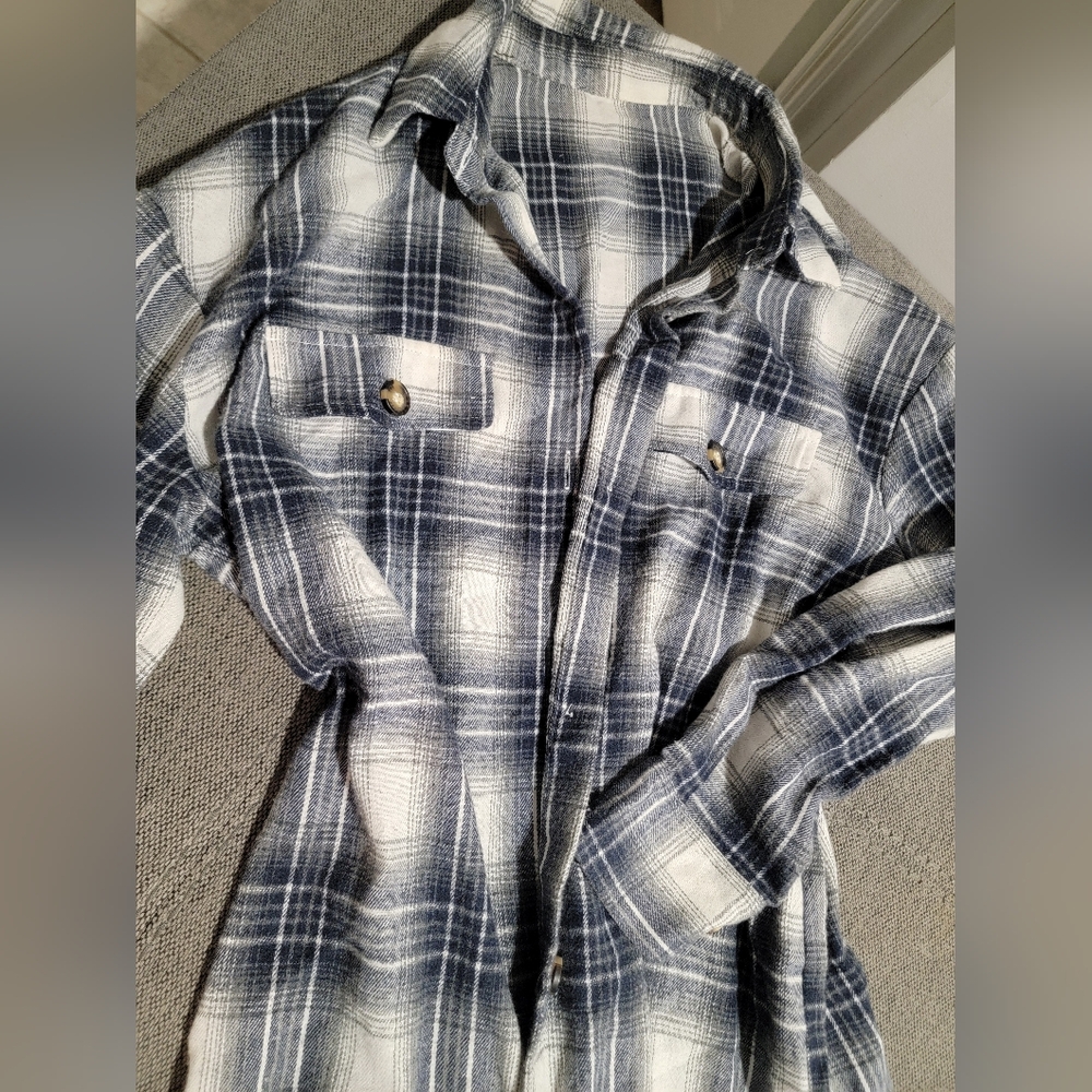 New Plaid Button-Up Shirt